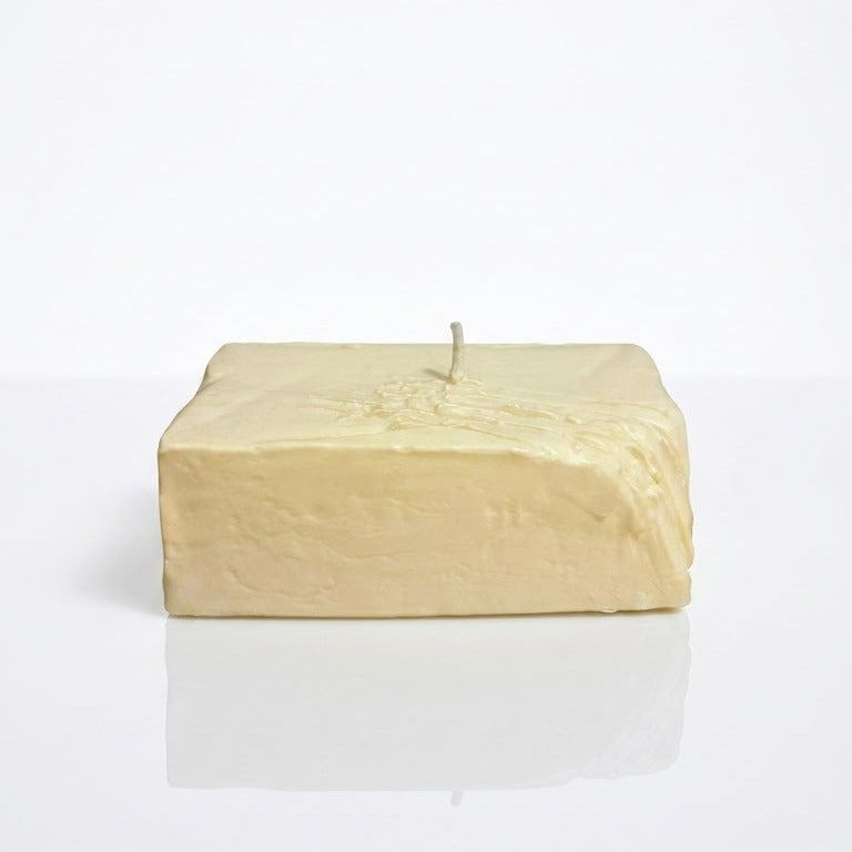 Kerze in Butterform, handgefertigt in Italien