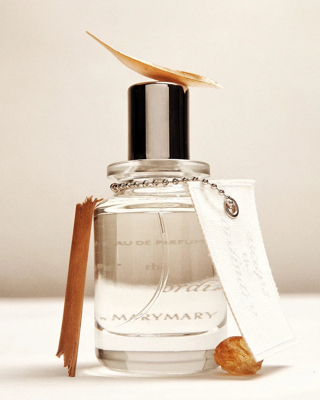 Escape The Ordinary Molekülparfum | by MaryMary