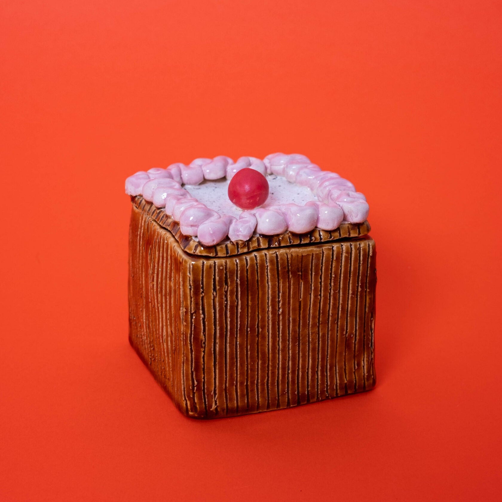 'Small Cake Box' Schmuckschatulle | ALO Ceramics