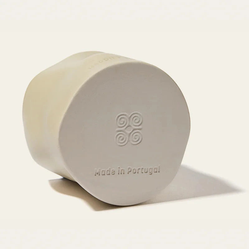 "Ama" Duftkerze | Harriet Allure