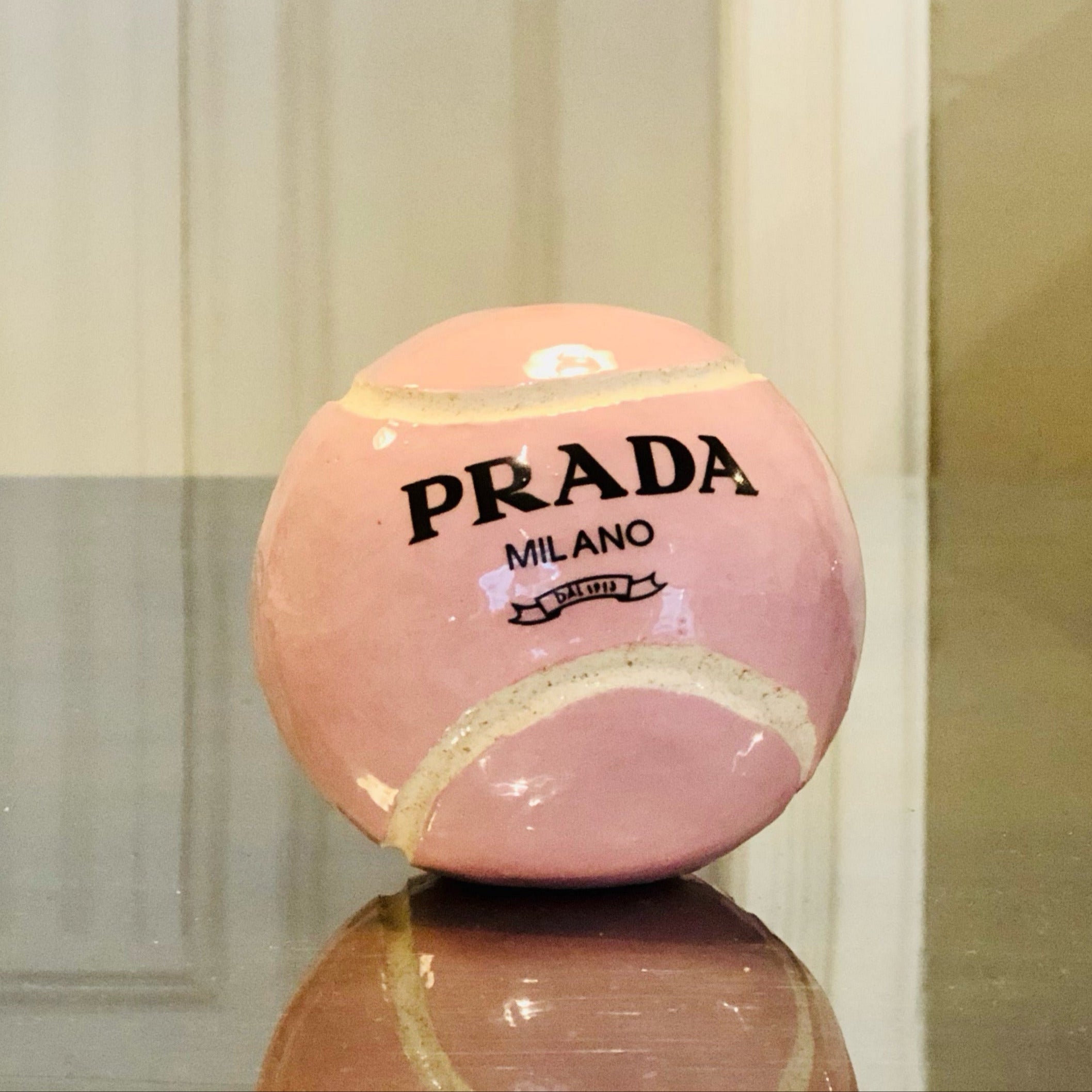 'Prada' Tennisball aus Keramik, rosé | Rapiditas Studio