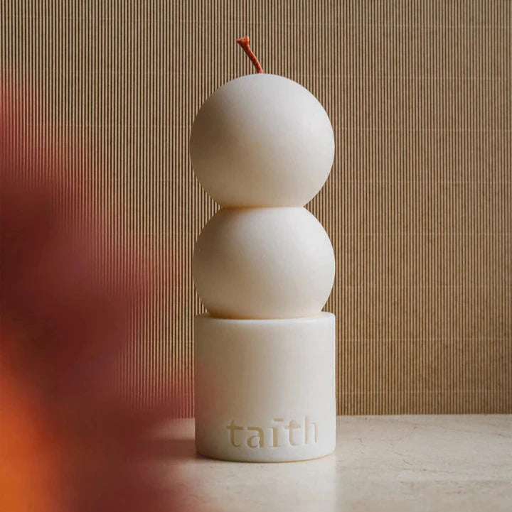 'Lilu' Kerze | The Taith