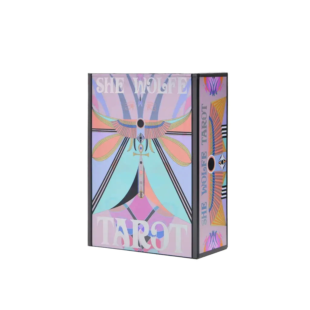 She Wolfe Tarot – Weibliches Tarotkarten-Deck mit Guidebook | Devany Wolfe