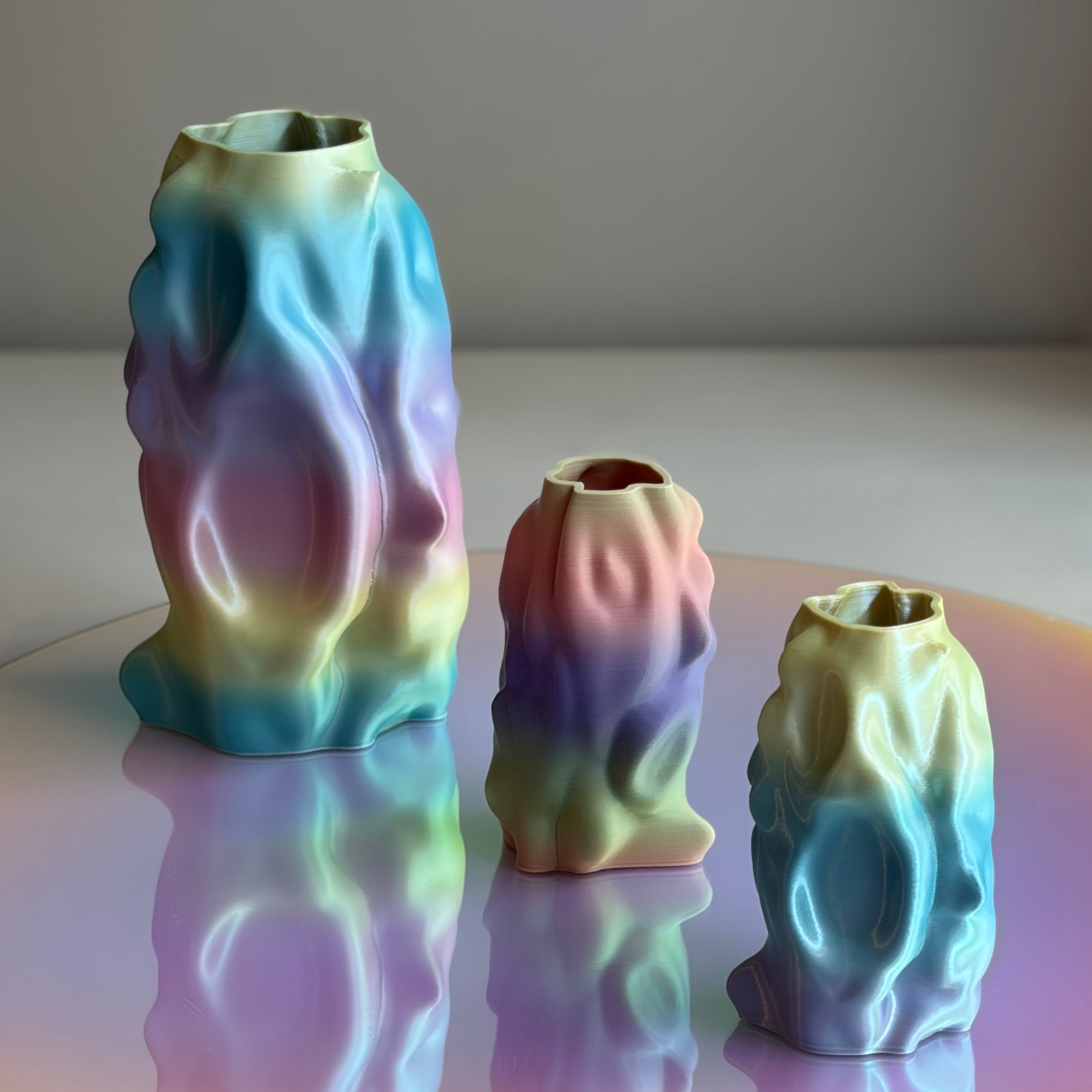 Limitierte 3D-Druck Vase – Organic Angel, groß, Pastell mehrfarbig | Radical Softness