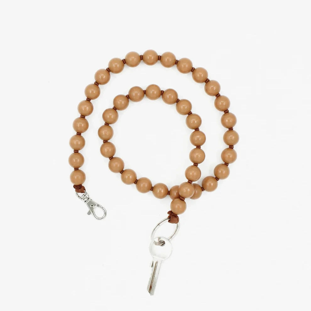 BIG Schlüsselanhänger mit dicken Holzperlen, lang, Mocca | Ina Seifert