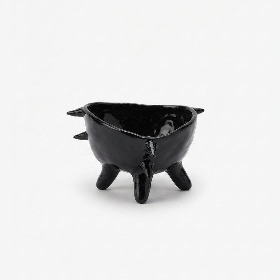 'Spike Bowl' Keramik-Schale, schwarz, mittelgroß | Svenja Phoenix Altan